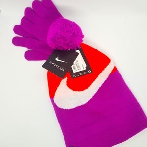Nike Youth Kids Swoosh Pom Beanie Hat And Gloves S